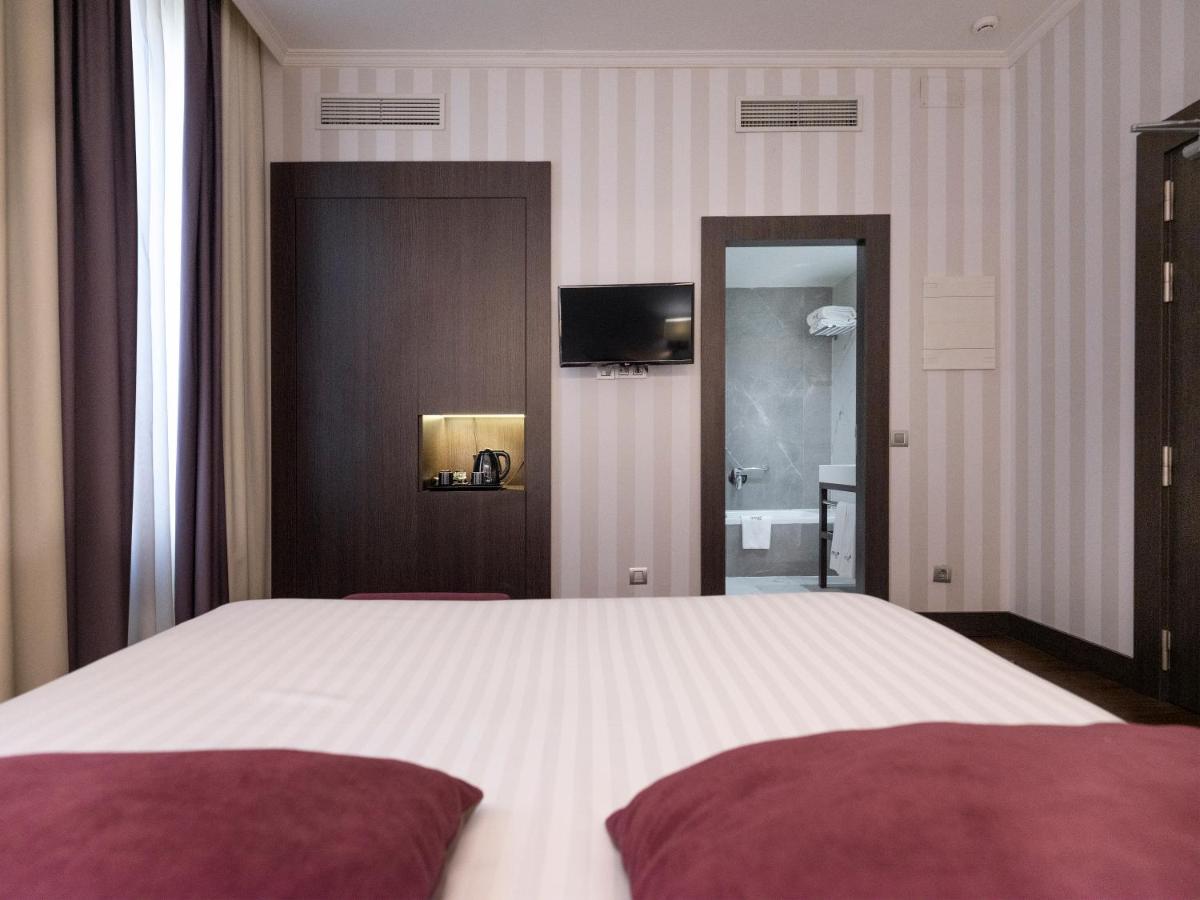 Intelier Palacio San Martin Madrid Exterior photo